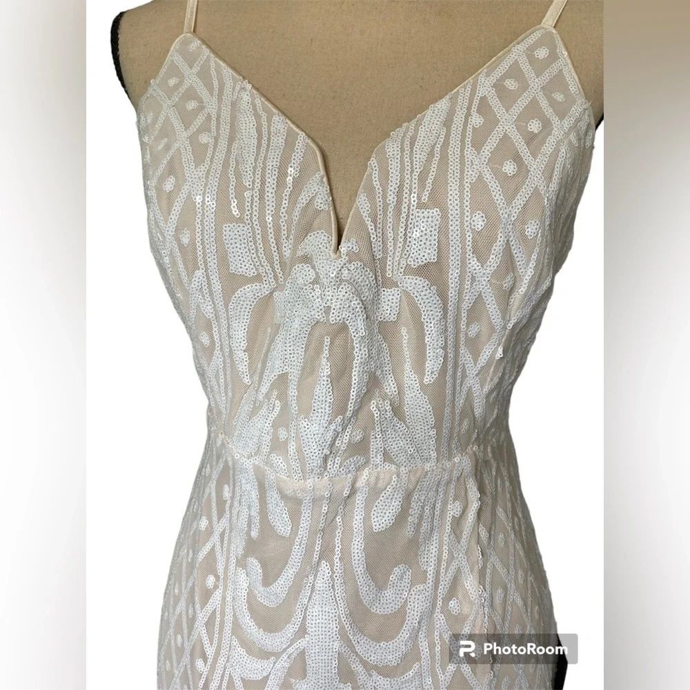 Lulus-NWT size XL/size 14 “Yours To Keep” Beige/White Sequin Mini Dress Back zip - Picture 10 of 17